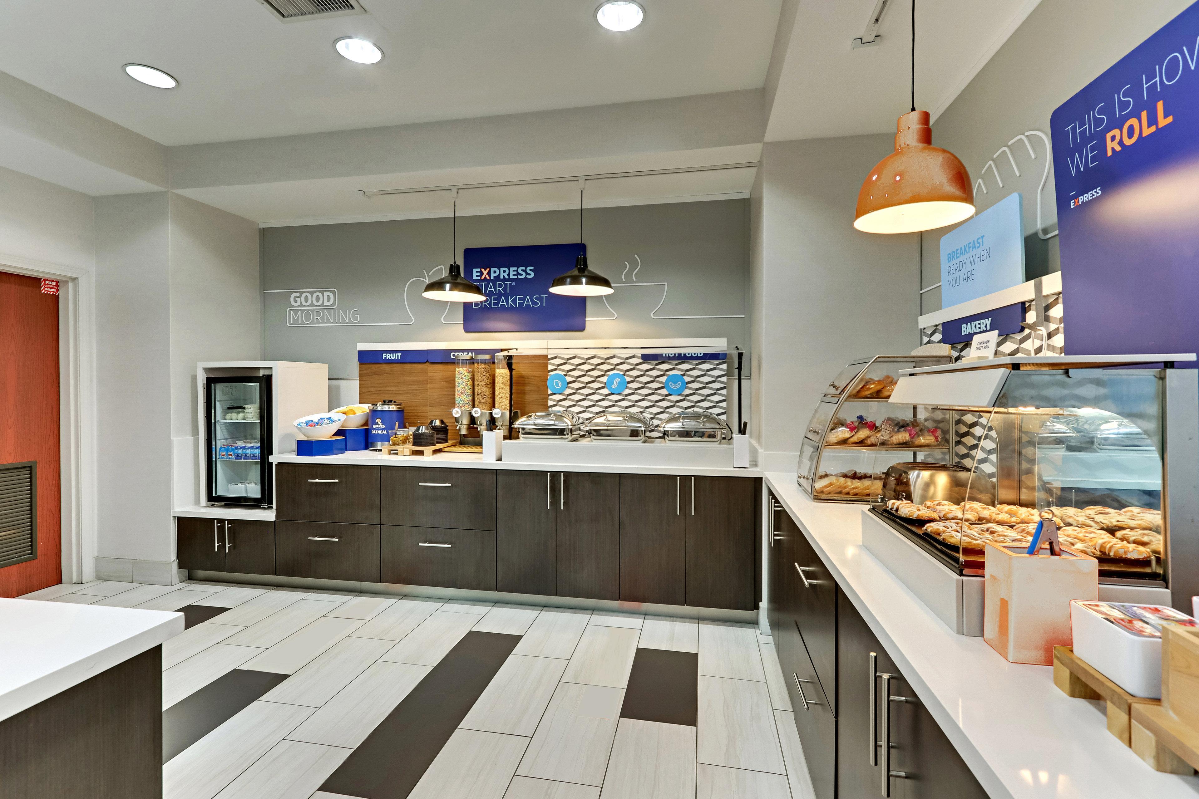 Holiday Inn Express Hotel And Suites Weatherford By Ihg Exterior photo